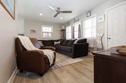Cozy Cape Escape