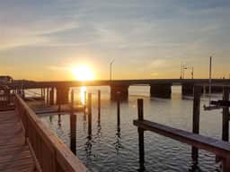 Sail Away - Bay Front, Views and Walk to Town