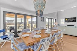 Saltwater Vista | Luxury Poolside Escape | Elevator