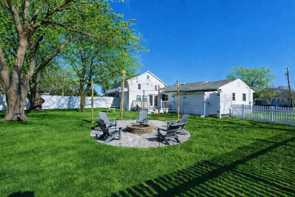 Pet-Friendly Cozy Cape Escape Near Beach