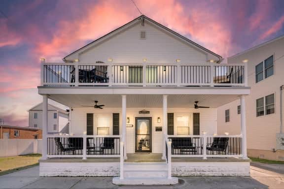 Wildwood - 7BR Beach House, Game Room & Parking